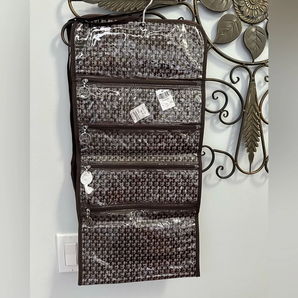 NWT Rare Henri Bendel Jewelry Roll in Iconic Brown/White Stripe Pattern